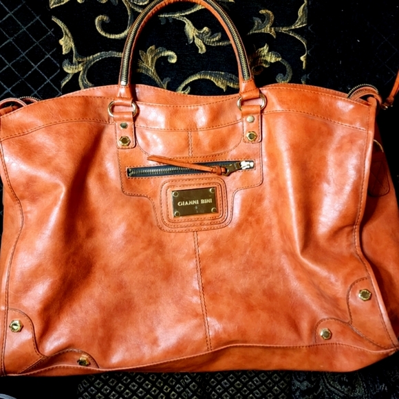 Gianni Bini burnt orange leather tote. Xl. - Picture 5 of 14